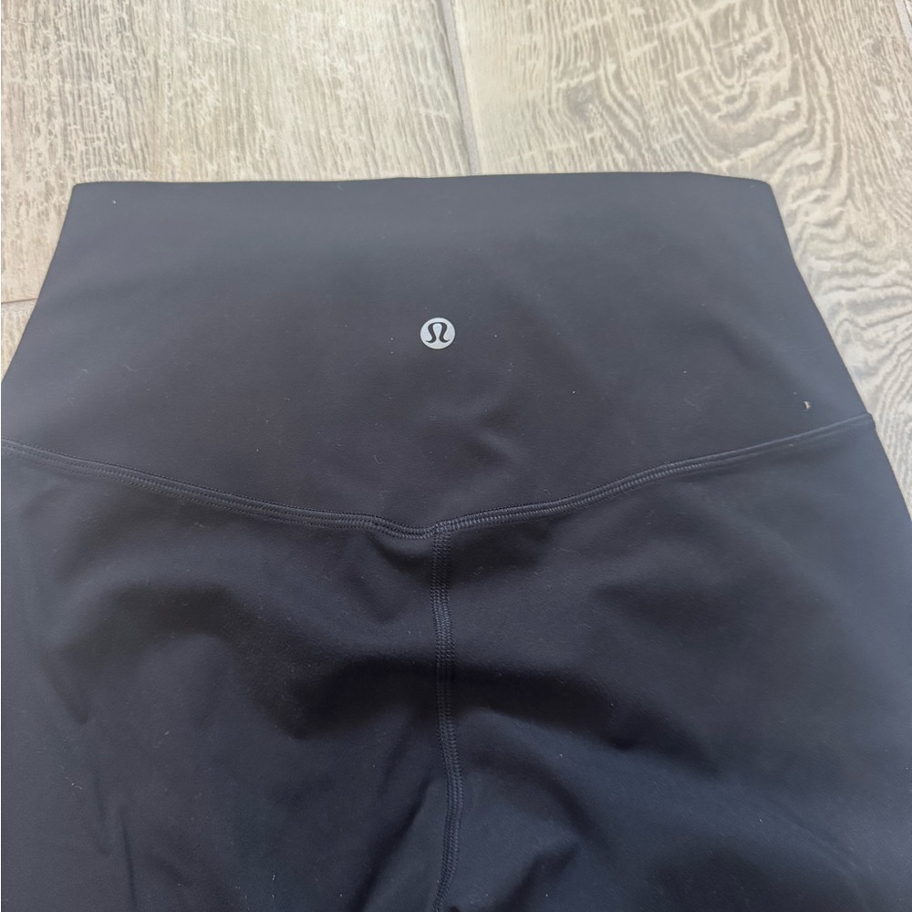 Lulu align leggings! - Picture 3 of 4